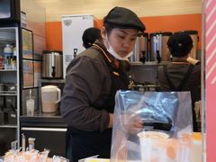 -CoCo都可(光谷天地店)