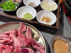 -围炉肉舍•炭烤活鳗•丹东海鲜烤肉(步行街店)
