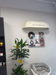 -老男孩男士理容馆·理发·烫染·修面