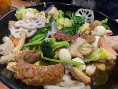 -万记麻辣烫国展总店
