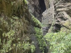-龙水峡地缝景区