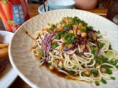 -老鼎万春卤菜(五代传承创始老店)