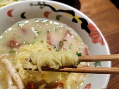 金桂花雕鸡汤面-千金一碗·宝岛一村(韩国街店)