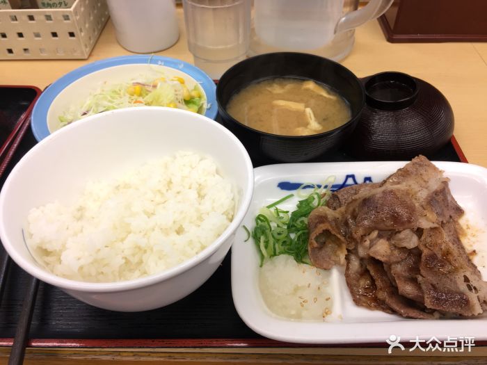 松屋(京王八王子店)烤牛肉饭图片
