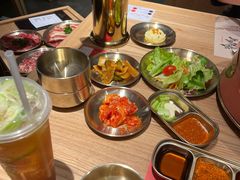 -西塔老太太泥炉烤肉(武汉摩尔城店)