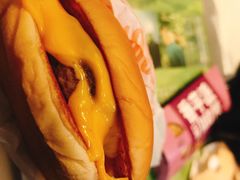 双层吉士堡-麦当劳(鼓楼店)