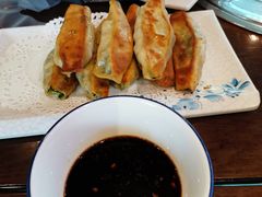 韭菜鸡蛋锅贴-亿诣蝎府炸酱面羊蝎子火锅(酷车小镇店)