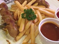 -皇冠自酿啤酒坊(中国红街5号楼店)
