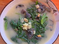 -伍哥厨房(新滘东路店)