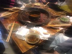 -黄潇洒老火锅(九眼桥宏济巷店)