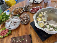 -牛一煲美食(江高店)