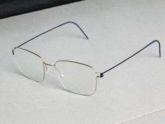 -目艮眼镜SHOWROOM(品牌集合店)