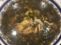 -鸿兴面馆馄饨小笼(稻香店)