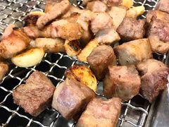 -肉甲韩国木炭烤肉(新壹街1店)