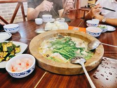 -抚仙湖野生菌石锅鱼(腾冲总店)