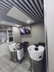 -安蒂护肤造型