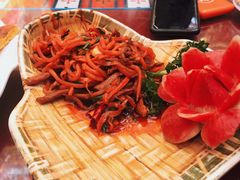 酸萝卜炒牦牛肉-吉祥圣雪藏餐