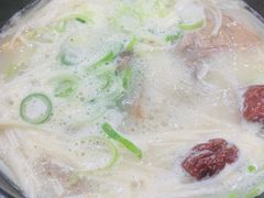 -神仙雪浓汤(明洞店)