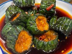-富正毅三下锅·湘西韵味(天门山索道店)