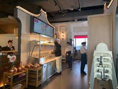 -左庭右院鲜牛肉火锅(浦江欢乐颂店)