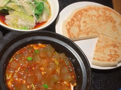-侯志伟老街炒鸡(广济街店)