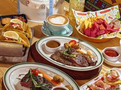 -Famous肥猫墨西哥音乐餐吧(五棵松华熙LIVE店)