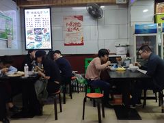 大堂-郑家包子牛肉拉面(尚勤路店)