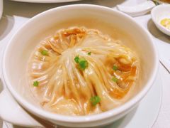 鲜蟹肉龙虾汤包-北京厨房(SKP店)