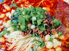 -丁丁猫重庆小面(徐州路店)