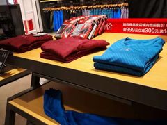 -UNDER ARMOUR(新燕莎奥莱店)