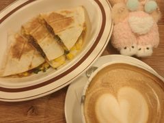 -玛格萝妮比萨屋(陆家浜路店)