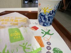 -华莱士·全鸡汉堡(湛江新华店)