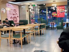 大堂-李先生牛肉面大王(成都东站西广场店)