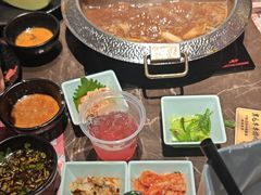 -一绪に和牛寿喜烧(罗湖益田假日店)