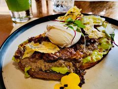 慢煮牛肉温泉蛋吐司-O'mills Sourdough Bakery&Bistro(永嘉路店)