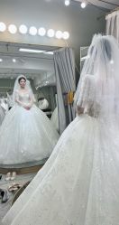 -莫小姐婚纱