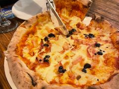 猪肉黑松露披萨-La Tavernetta(Bar à Vin)(乌鲁木齐路店)