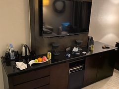 -青岛海尔洲际酒店