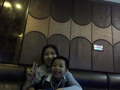 -名星会量贩式KTV旗舰店(盈熙广场店)