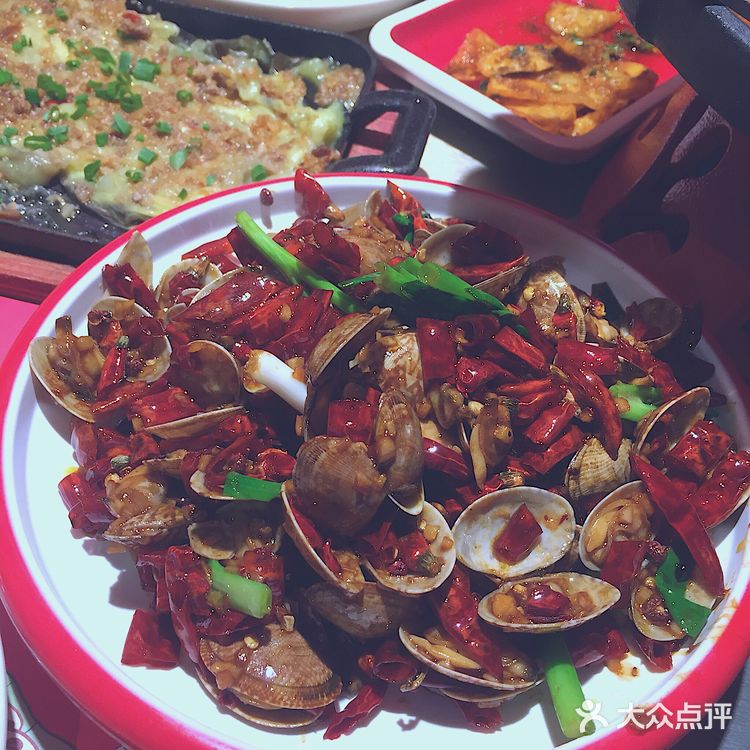 中途朋友还说没看见仔姜 我以为盆里面的仔姜丝就是