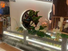 -荷塘秋月·本帮江浙菜(国权路店)