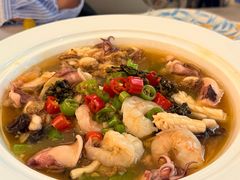 -品海楼·大连海胆锅贴馆(东港店)