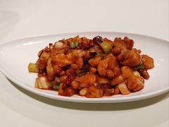 -渝信川菜 · 川味家常菜(财富购物中心店)