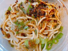 -中东大市场美食城