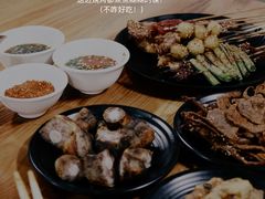 -乔岩保应烧烤店