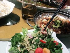-辣螃铠盆盆蟹大排档(海昌店)