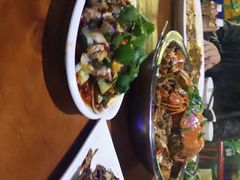 -赖胖子肉蟹煲(临川万象新城店)