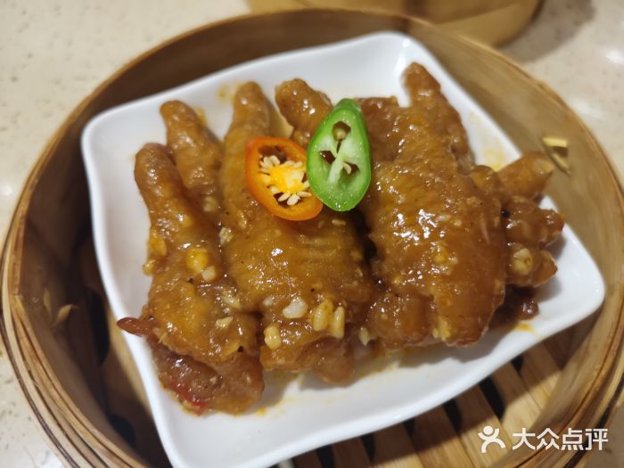 点都德(春熙路群光广场店)百合酱蒸凤爪图片