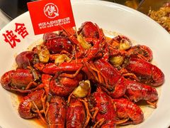 -侠舍·江湖小龙虾大排档(沌口总店)