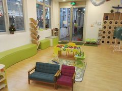 -婴智贝佳蒙特梭利早教托育中心(杨浦店)